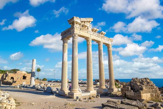 Недорогой отдых в Турции стал золотым