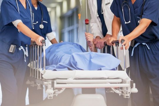 Принят законопроект об обеспечении качественной медицинской помощи