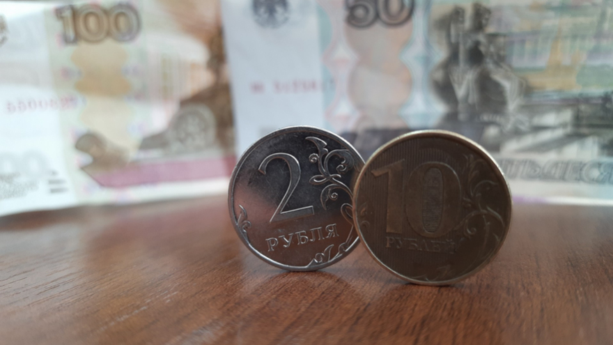 Почему в Саратове самые низкие зарплаты в ПФО