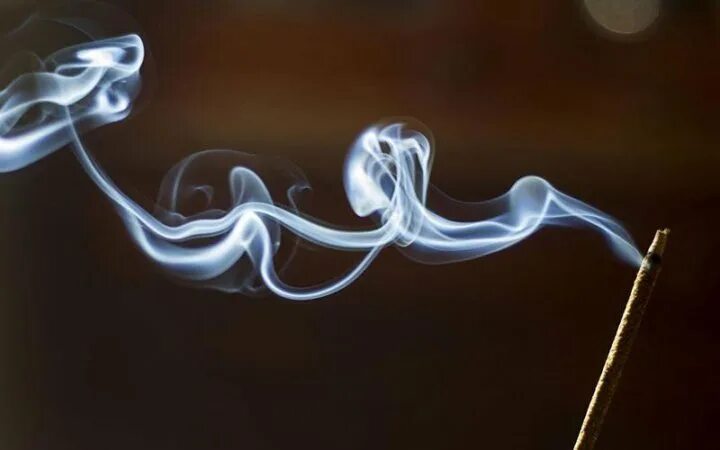 Дым благовоний опаснее сигаретного