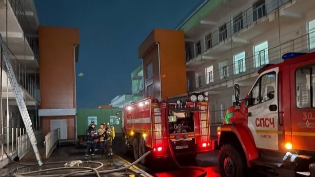 Пожар в больнице Саратова: трагедии удалось избежать