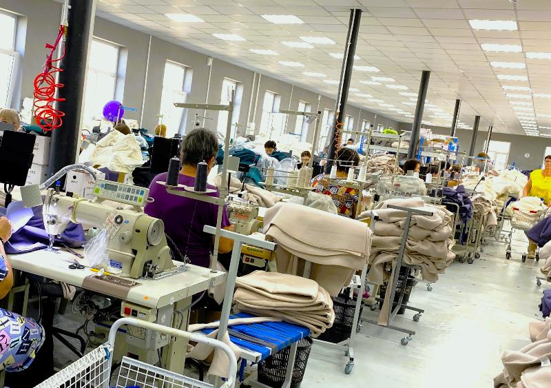 В регионе швейная фабрика  автоматизирует процесс кроя одежды   