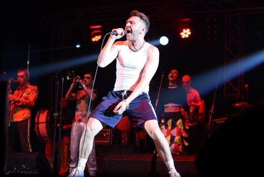 Сергей Шнуров стал самым дорогим артистом на Новый год