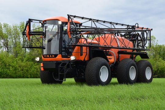 Новый опрыскиватель «Туман-5» представят на выставке «ЮГАГРО»