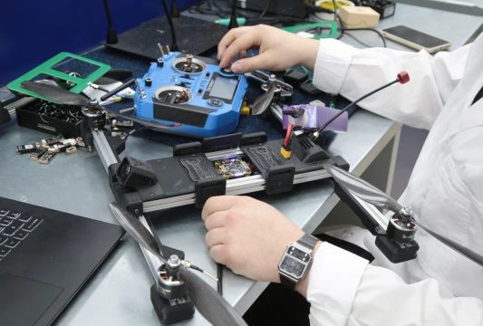 «АЭРО-ХИТ» заключила контракт на поставку почти 100 тысяч   дронов