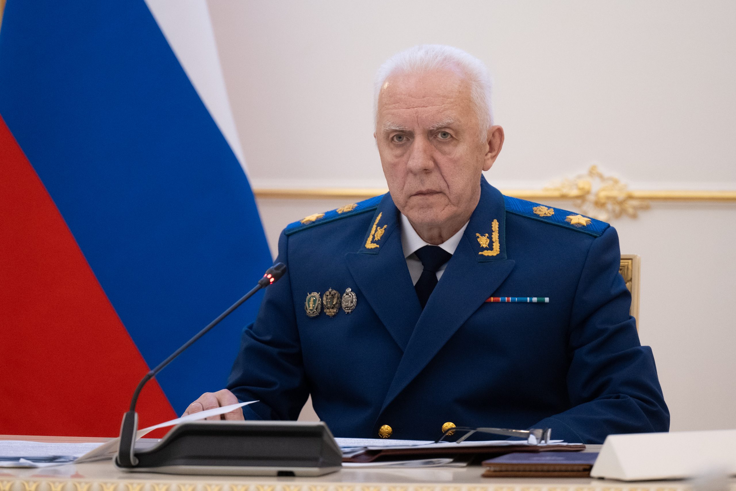 В России средняя сумма взятки около миллиона рублей