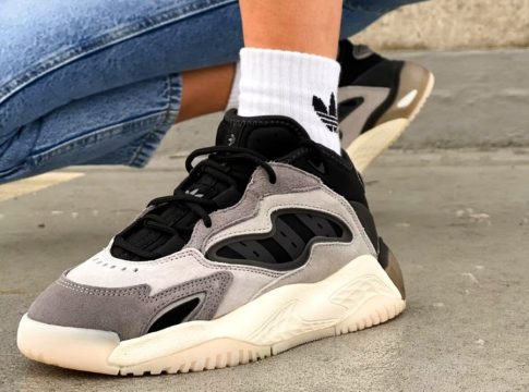 Samsung, «Яндекс» и «Сбер» вошли в топ любимых брендов россиян в 2025 году