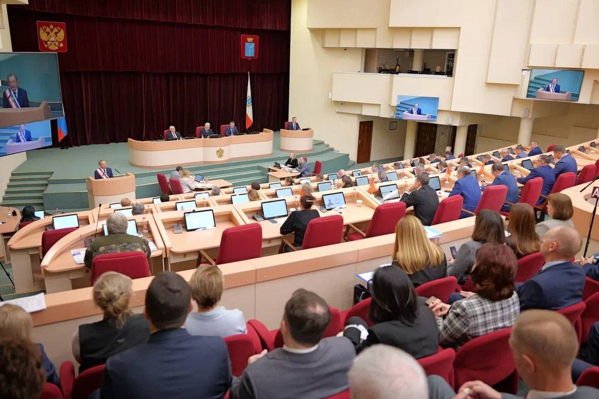 В бюджет Саратовской области за последние 3 недели не поступило ни копейки налогов