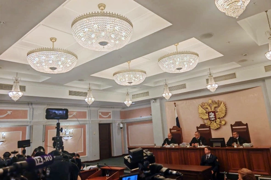 Лариса Долина против Полины Лурье — заход на четвёртый круг