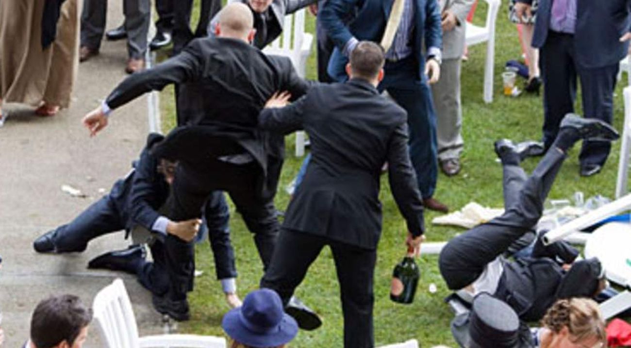 Пьяный шафер-каннибал на свадьбе откусил палец дяде жениха и схлопотал пять лет