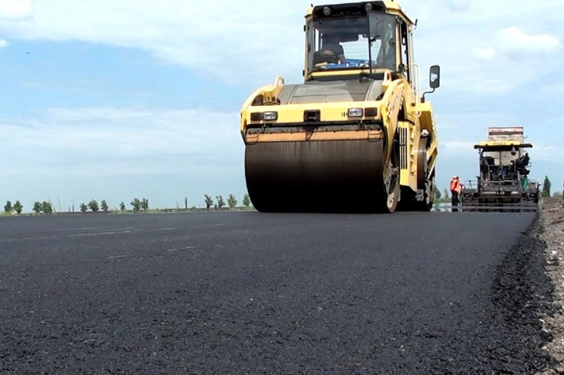 За неправомерное заключение государственных контрактов ООО «Кристал»  оштрафовано на 100 тысяч рублей