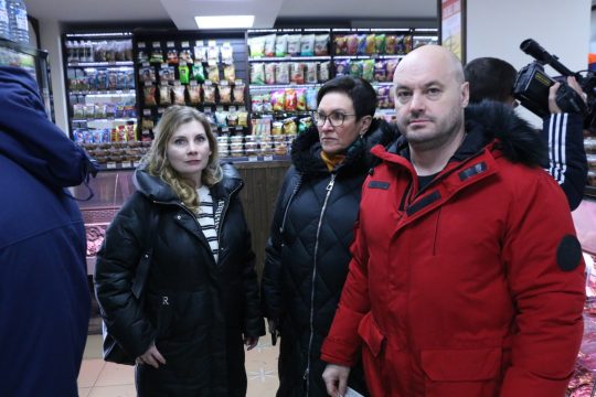 Депутаты областной думы снова пошли по злачным местам