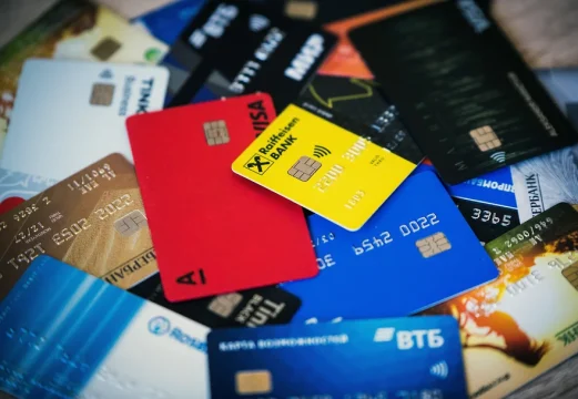 Карты «Мир» с истёкшим сроком действия продолжат работать